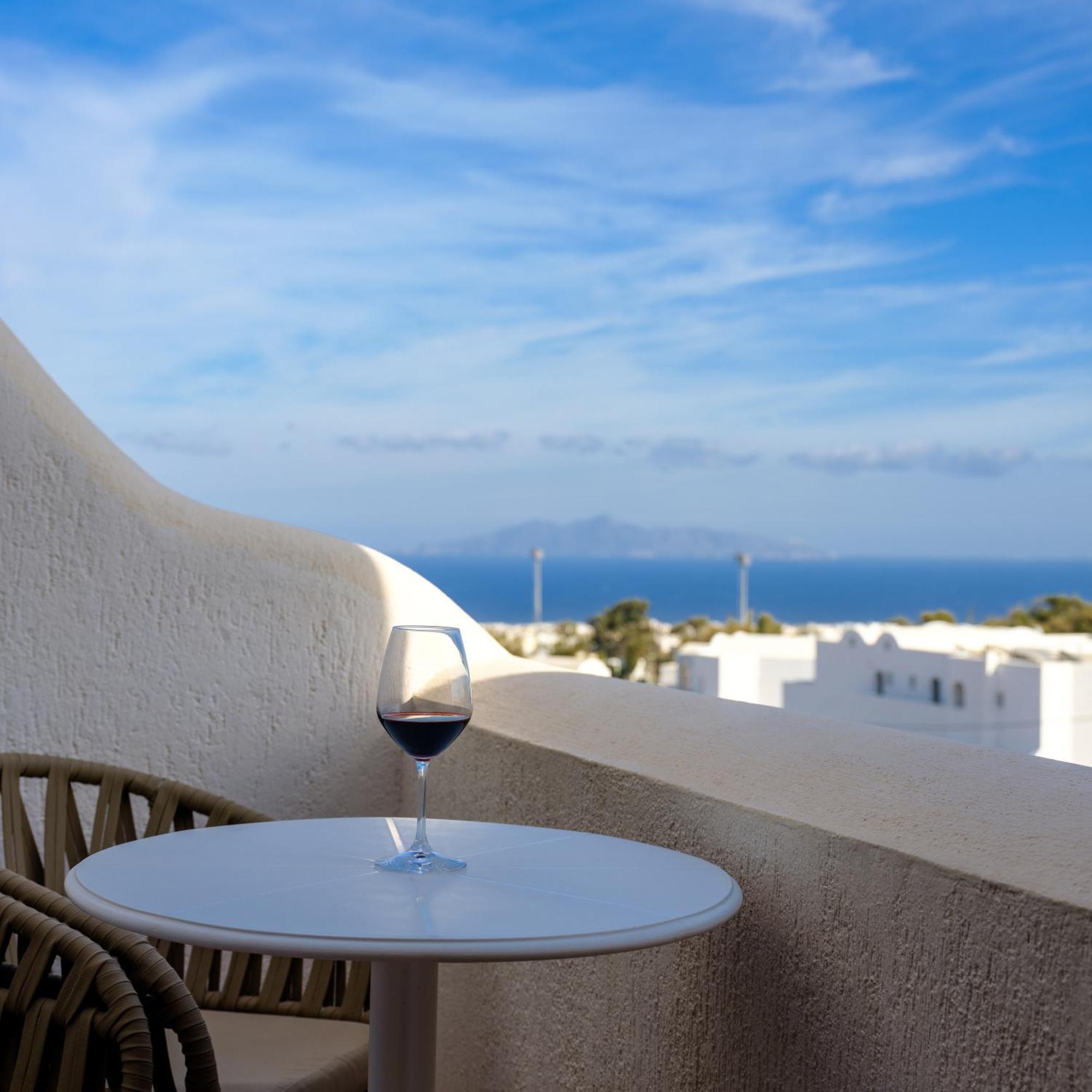 Astir Thira Hotel Тира Экстерьер фото