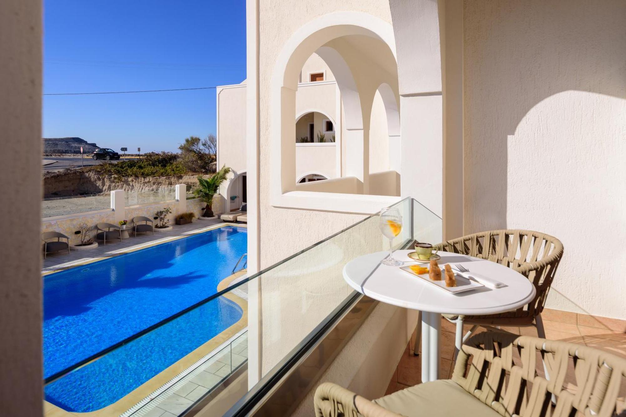 Astir Thira Hotel Тира Экстерьер фото