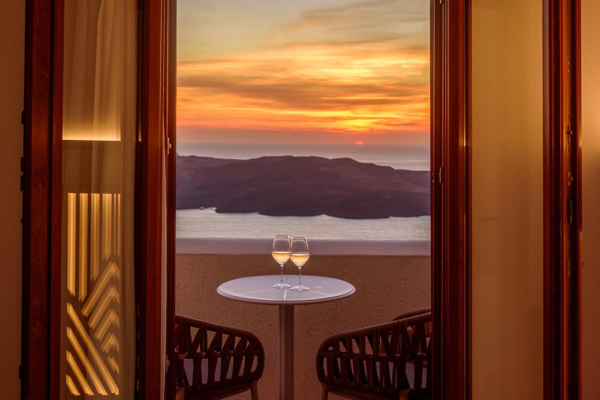 Astir Thira Hotel Тира Экстерьер фото